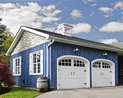 HighTech Garage Doors Seattle, WA 206-855-6108 - custom-inner